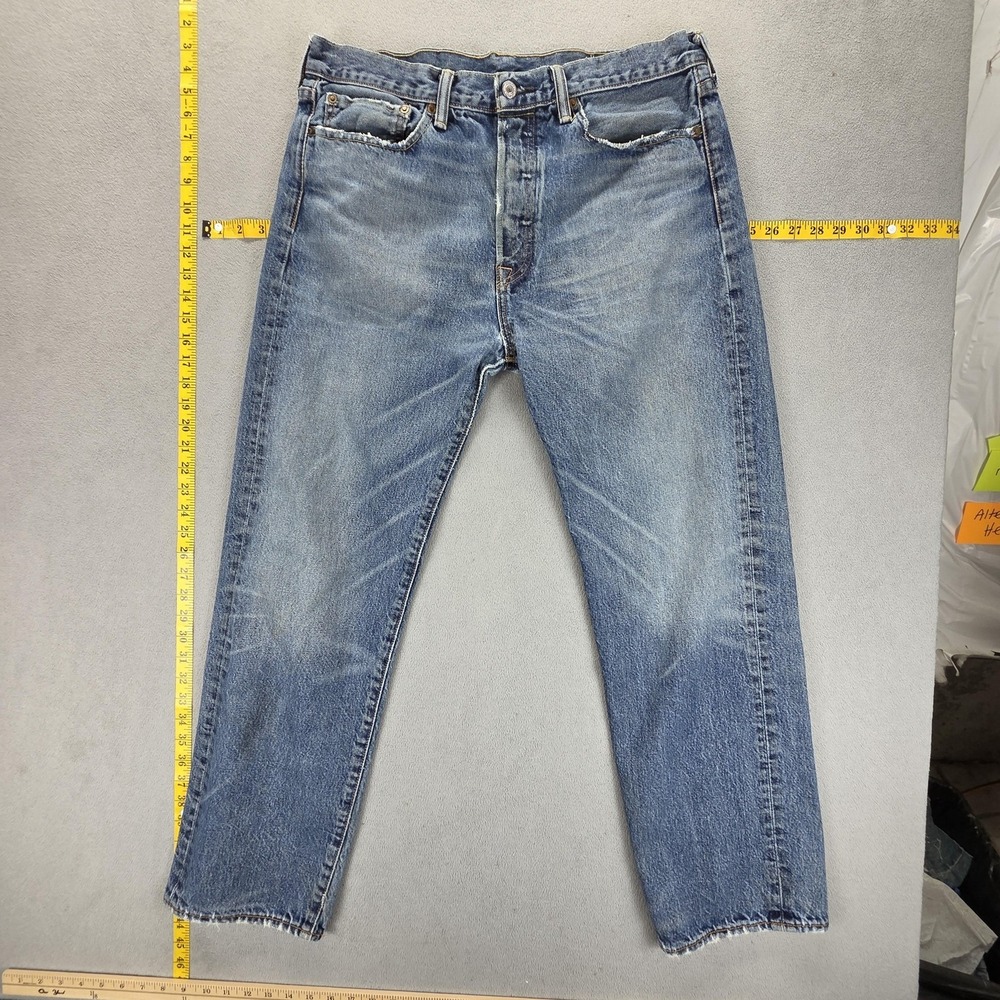 Vintage Levis Engineered Jeans Mens Blue 562 Buckle Back Honeycomb Fits 34x29